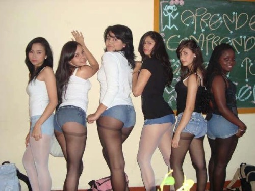 Pantyhose, asses, and tiny jean shorts. These girls fucking rock