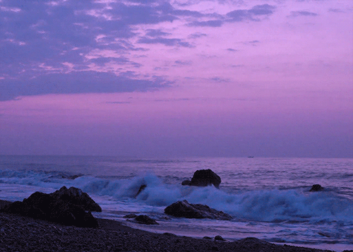 tokyoproxy: ♡ 赤羽根海岸の朝日と波の音 ♡