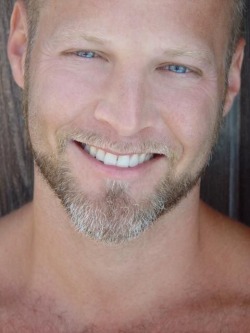 Hairy Nice Men