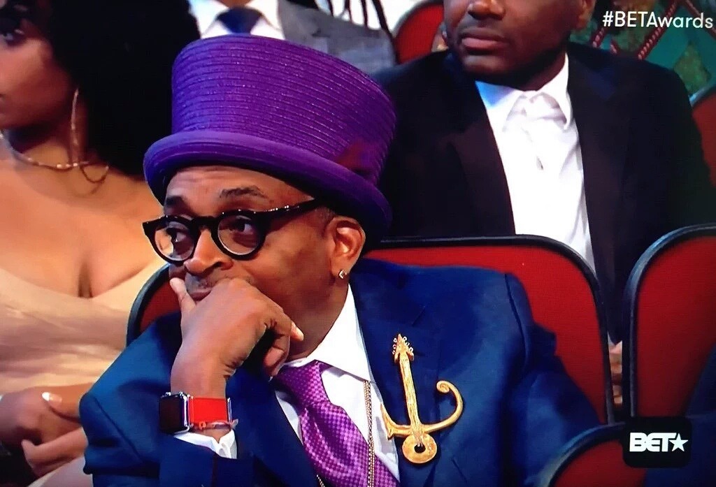 woodmeat:  SPIKE LEE LOOK LIKE HE BOUT TO DROP THE HOTTEST CANDY BAR OF 2016 