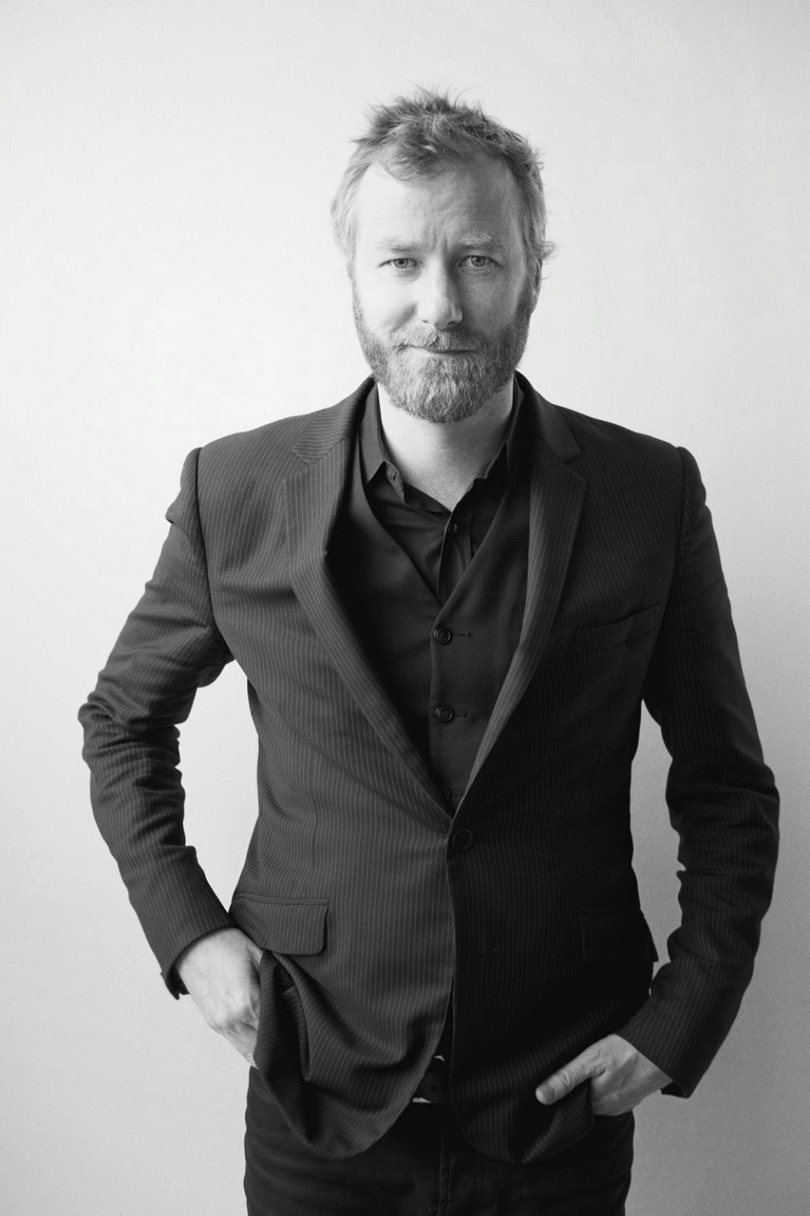 putonyourbathingsuits:  Matt Berninger + Suits 