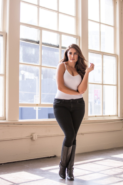 bigbuttsandtits: cisforcurves: Stephanie Dorr. bigbuttsandtits.tumblr.com/