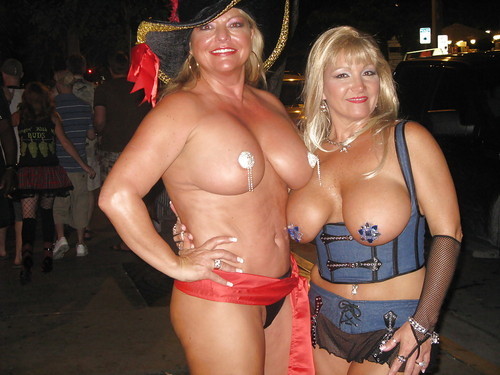 Attila:  Please send Submissions HERE! I would love to see you naked. You can contact me HERE!I speak english and german. 