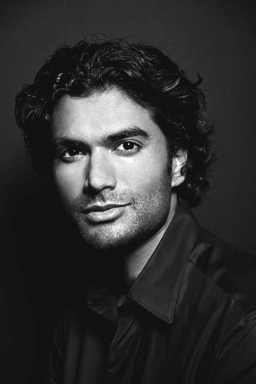 sendhilramamurthynet:Sendhil Ramamurthy photographed by Rodelio Astudillo