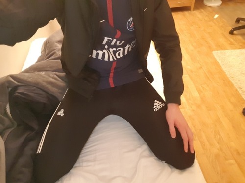 swedishtrackieboy: Cumming on Adidas Tango trackies