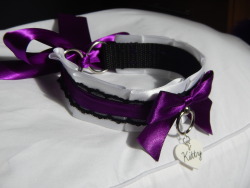 littellkitty:  Collar by kittensplaypenshop. =^.^=