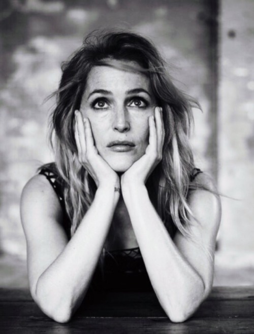 gillianandersonthequeen:Still a angel.