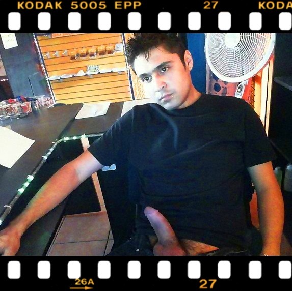 vergasdegdl:  EL RIQUISIMO ALEJANDRO (chikosolo) DE GDL CONTACTO: www.facebook.com/nsanchez85