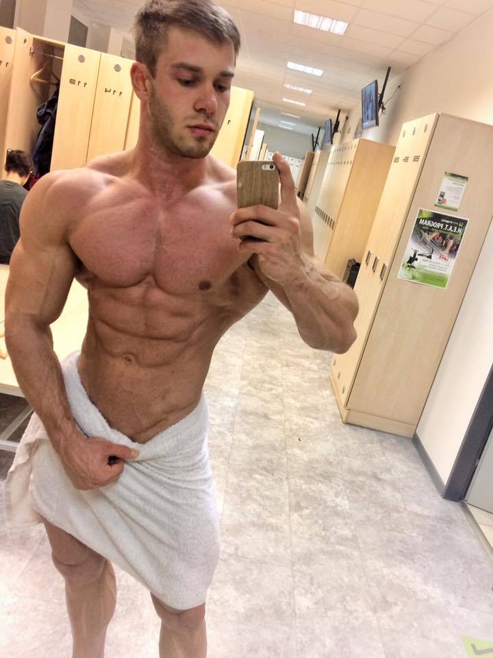   Ondřej Kmošťák - IFBB PRO  