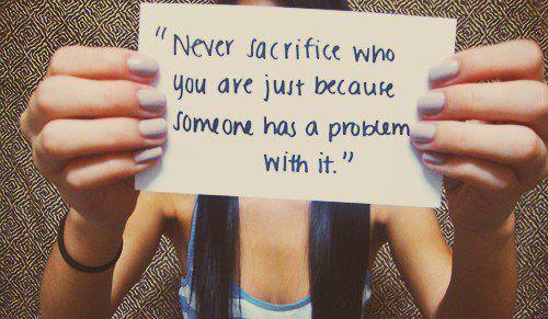 teenagepics:  If you’re a teen you must follow this blog. 