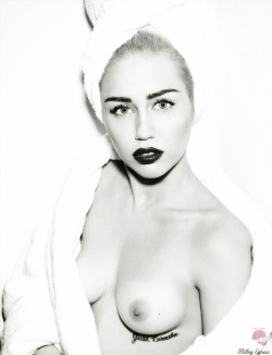 celebkdr:  Miley Cyrus