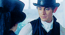 darcythornton:Look at the state of the pair of you! I’ll go and get Richards to draw your bath, Cath