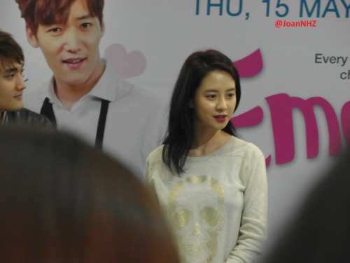 Emergency Couple Singapore Hi-5 session 15th May 2014(9)