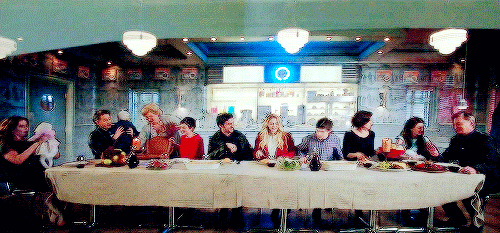 captainswansource: Thanks for the magic ♥ Thank you for six amazingly adventurous years!