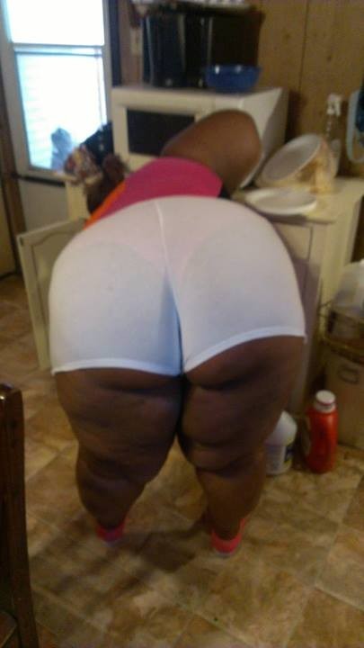 dgcon44: legsman49: Wow (via TumbleOn)