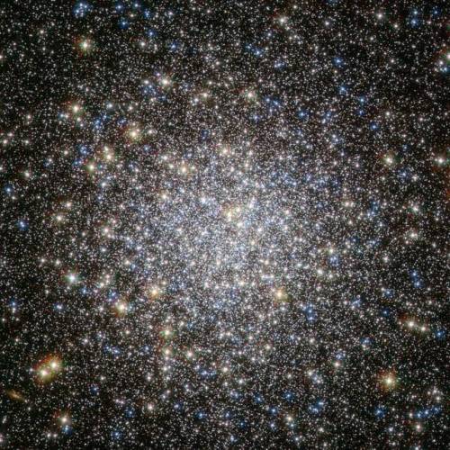 Porn Hubble’s Messier 5 #nasa #apod #hst photos