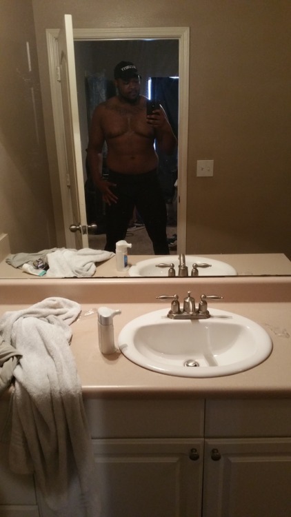 blacknthick:  Submission - thenextceo.tumblr.com  Thick-n-Sexy