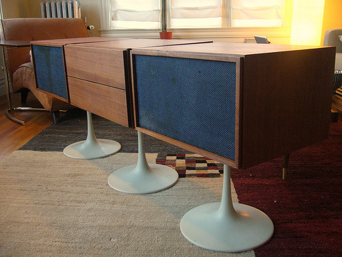 vinyl-vice:  KLH modular system
