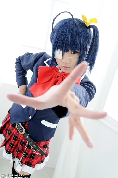 cosplayando:  more Chuunibyou Demo Koi Ga Shitai! cosplay