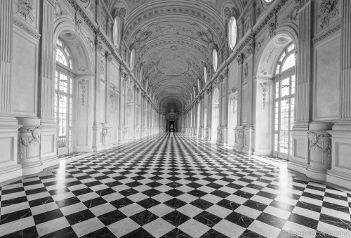 Porn photo allthingseurope:  Palace of Venaria, Italy