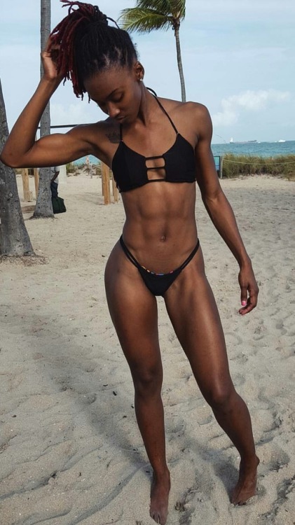 tallnicca:# skinny pussy