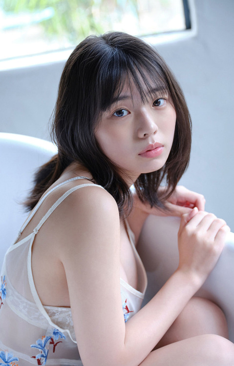 Sex deepbluetomato:    菊地姫奈   pictures