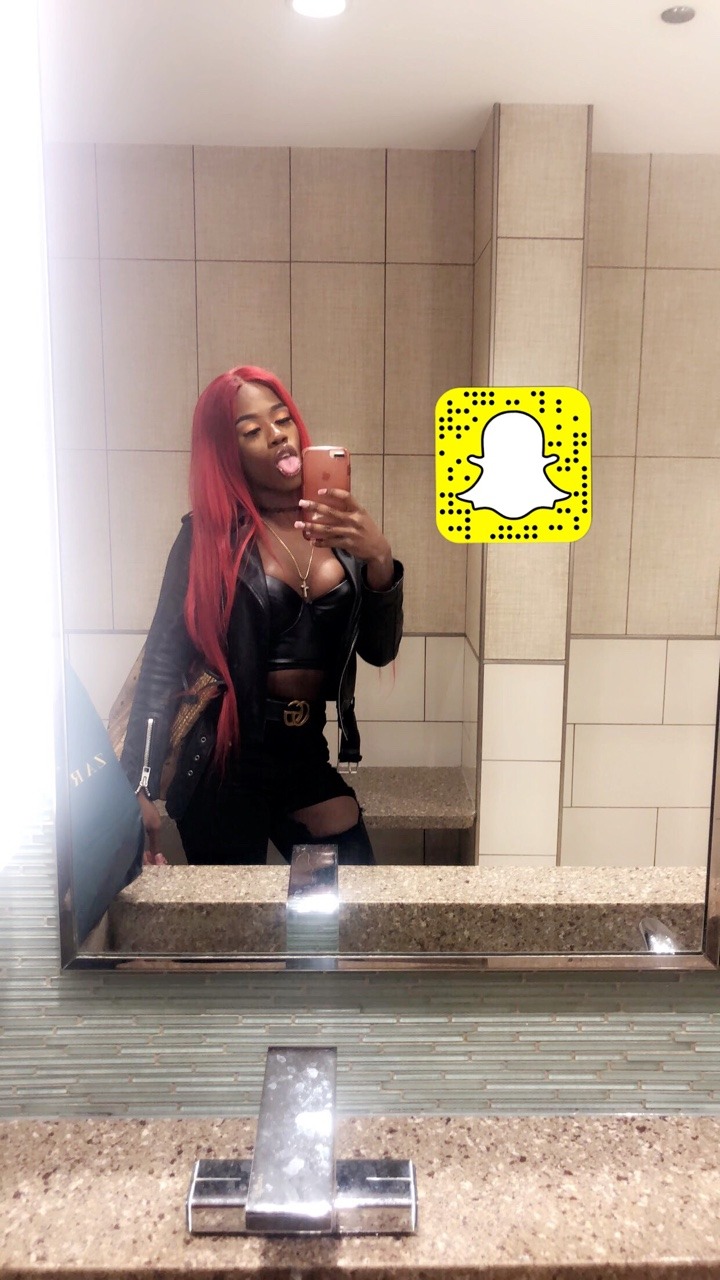 tsstrawbwrry:  Taste like candy 🍭😝😍