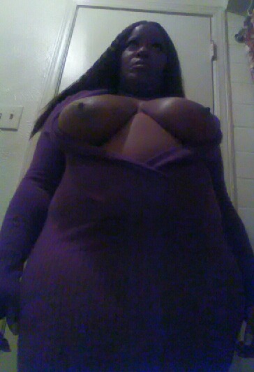 gh0stsmt:  Repost sexy thick mature Dee…like and reblog for more 