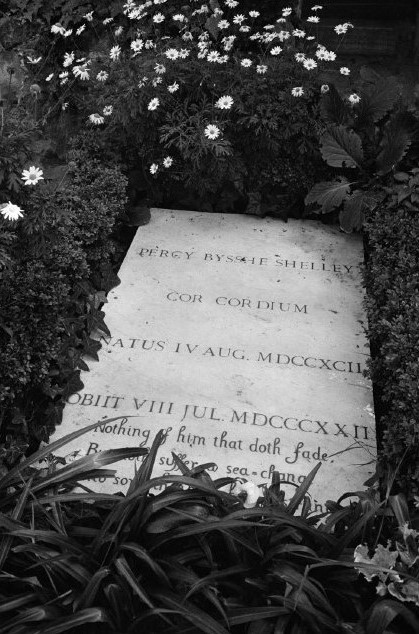 barcarole:The graves of Shelley and Keats in Rome’s Protestant Cemetery, 1984. Photos by Richa
