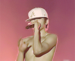 (ღ˘⌣˘ღ)
