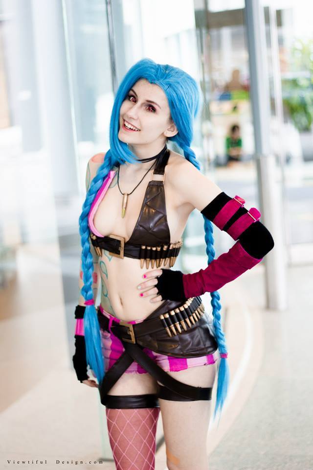 agentofcosplay:  Jinx cosplay by Purblind Cosplay Photos by Joe Huang, Zandragon
