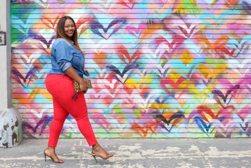trendycurvy: L-O-V-E Outfit details on TrendyCurvy.com Photographer: Steve Suavemente