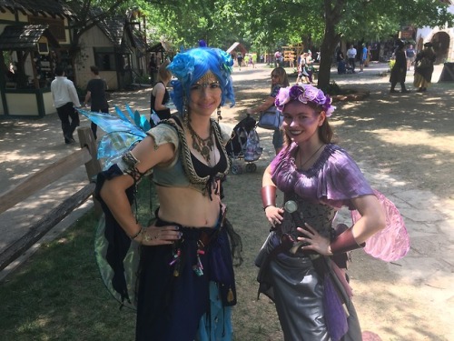  Got a photo with another absolutely gorgeous fairy!