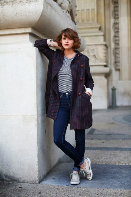 ALL THE PRETTY BIRDS: Mathilde Warnier