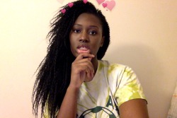 that-dark-chick:  Dark skin + gap teeth but I’m still killin it 😜 http://yxngsavage.tumblr.com/ twit: @wherethahoez 