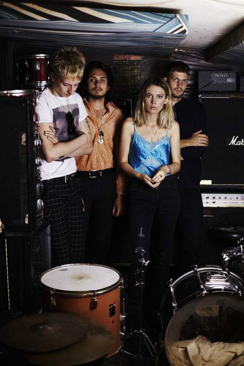 wolfellie:Wolf Alice By Ladygunn