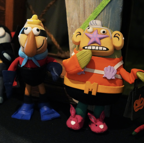 UP CLOSE with the puppets from The Legend of BOO-Kini Bottom special 