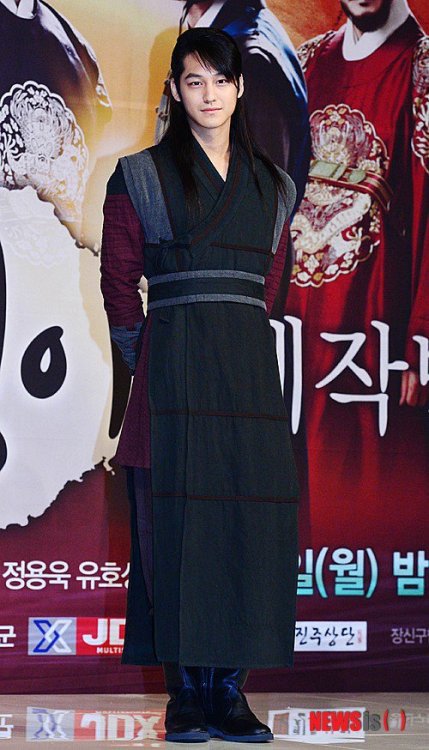 [1]Goddess of Fire Jeong Yi Press ConferenceCredits as tagged