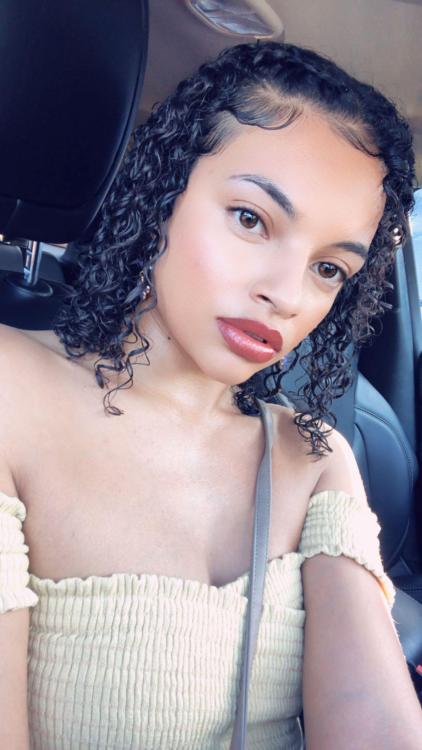 mixed-race-girls:Irish x Nigerian (OC)Perfect mix of Celtic and African genes.