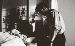 wikiaddicted723:  sunshine170:  wikiaddicted723:  seeleybooth4444-deactivated2014: I was lost last night. But as I stood here, I thought I’d found my way  #This was sad YOU ARE NOT HUMAN.  But….but…I said it was sad. I expressed emotion.  YOU SHOULD