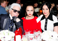 hello-katy: Katy at Karl Lagerfeld’s NYC