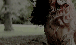 di-laurentisqueen:  ♡ favourite people: melanie martinez Maybe if I knew all of