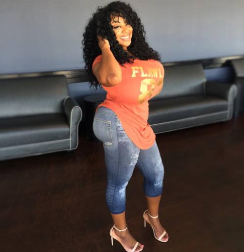 crxnation:  poetrystudios:  at Stratosphere Las Vegas  Lawd