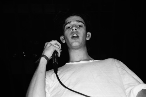 robbers1975:  1975vevogue:  Never got to upload the pictures from the concert Penelope and I went to in our hometown and I love them and couldn’t wait to share them with you guys! -Helen  Perfect 