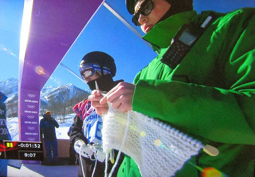 brainflossandmindfrills:  mahanaibu-eebowai:  leonaryquinoy:  I love how so many people have been confused and amused by that guy in the Sochi Olympics who was at the top of the slopestyle track during the men’s competition just casually knitting away