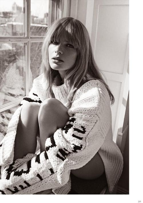 &lsquo;Everyday You Make Me Smile&rsquo;, Julia Stegner by Benny Horne, Vogue Germany, May 2