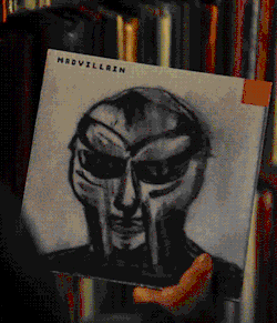 https://69.media.tumblr.com/1cdca3e3e8326ebbeb5b1e14507cef1e/tumblr_n4o6nimH0f1sjanvwo1_400.gif