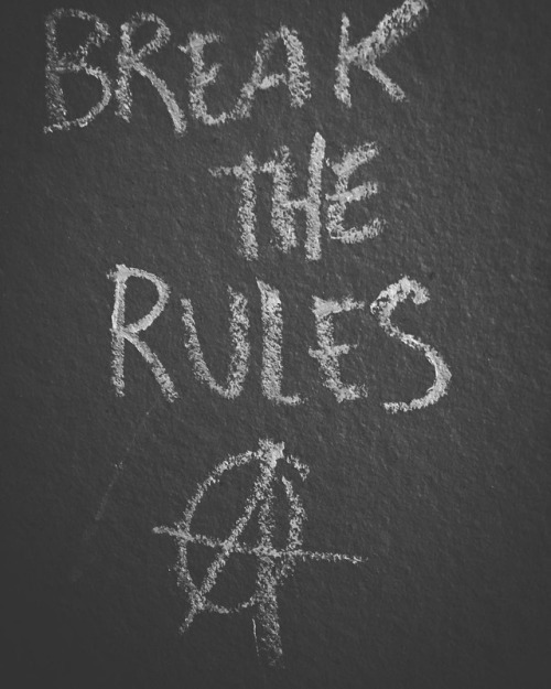 ‘Break the Rules’In Sacramento