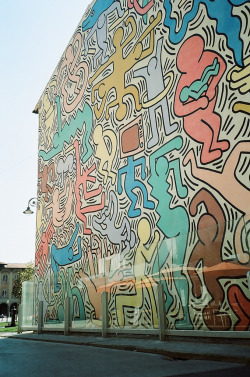 o-bloquy:  Keith Haring 1989 last piece (by subway rat) 