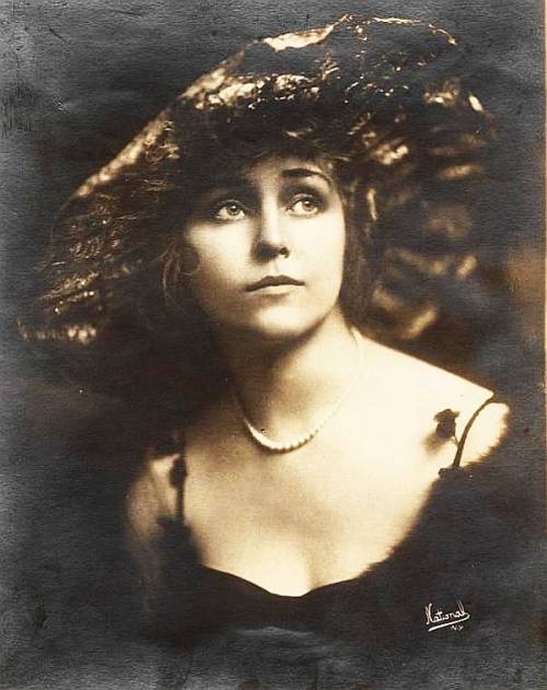 Florence La Badie Nudes & Noises  